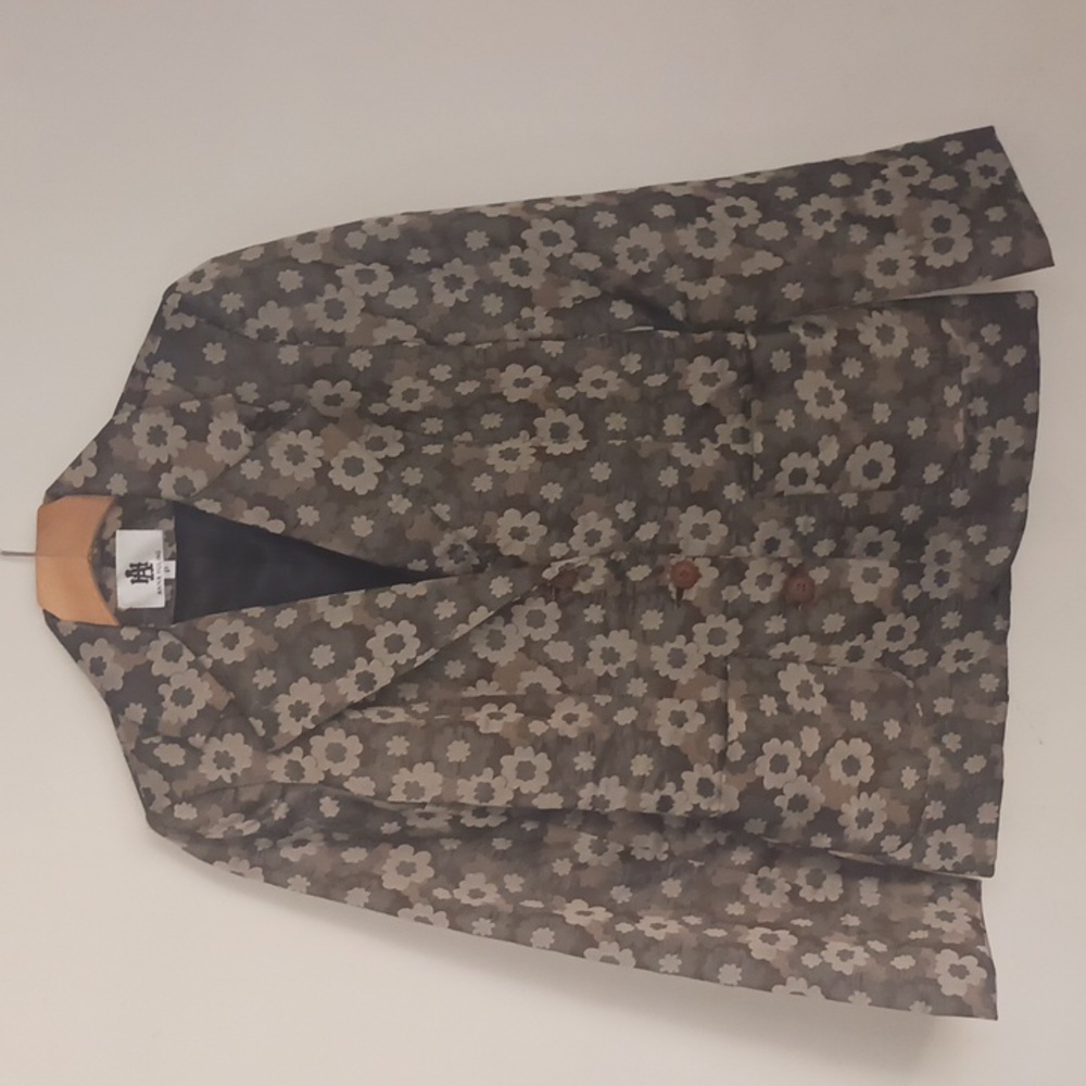 Anna Huling Funky/Formal Floral Blazer.